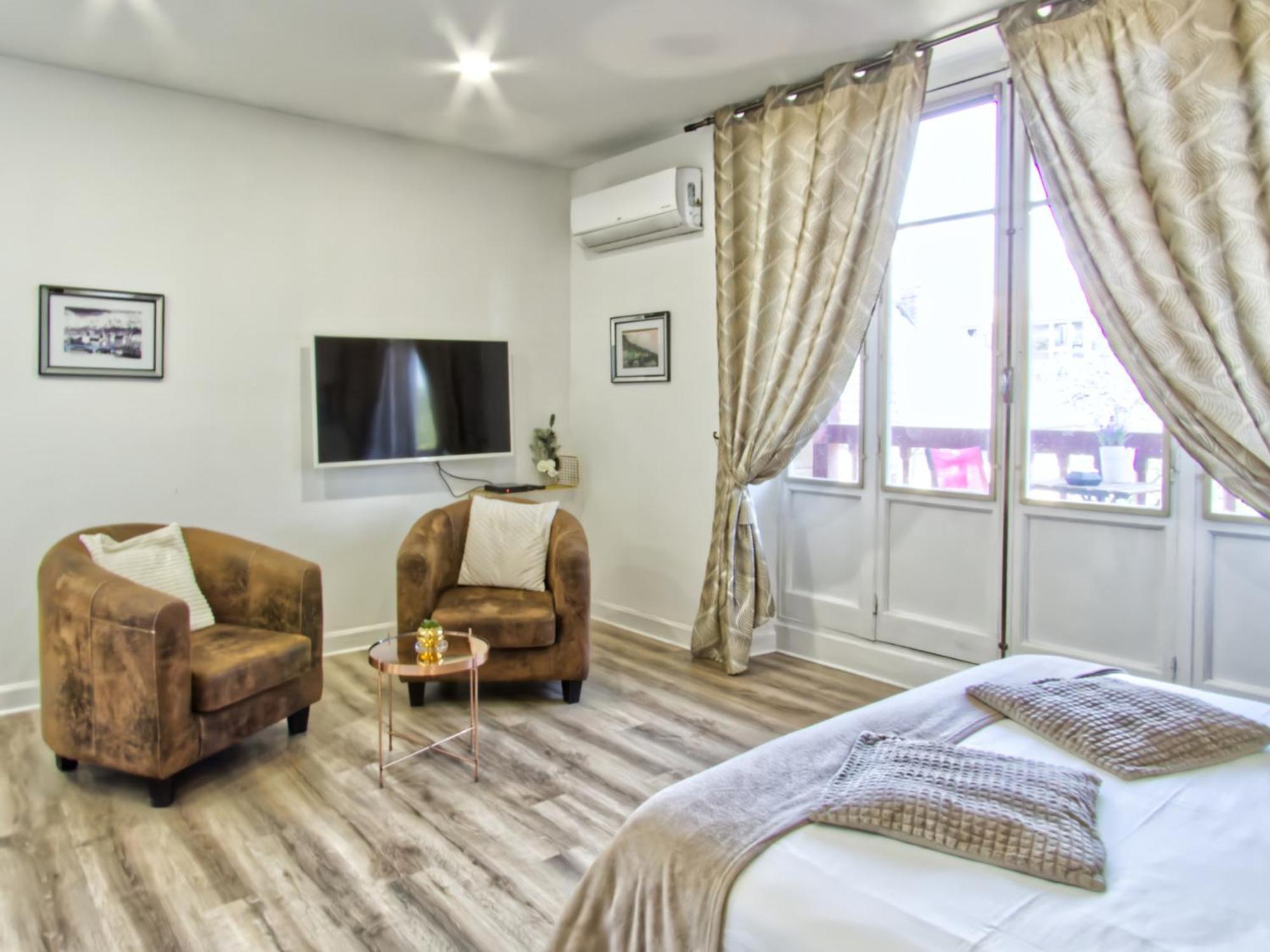 Francois 1Er Au Manoir Daire Grenoble Dış mekan fotoğraf